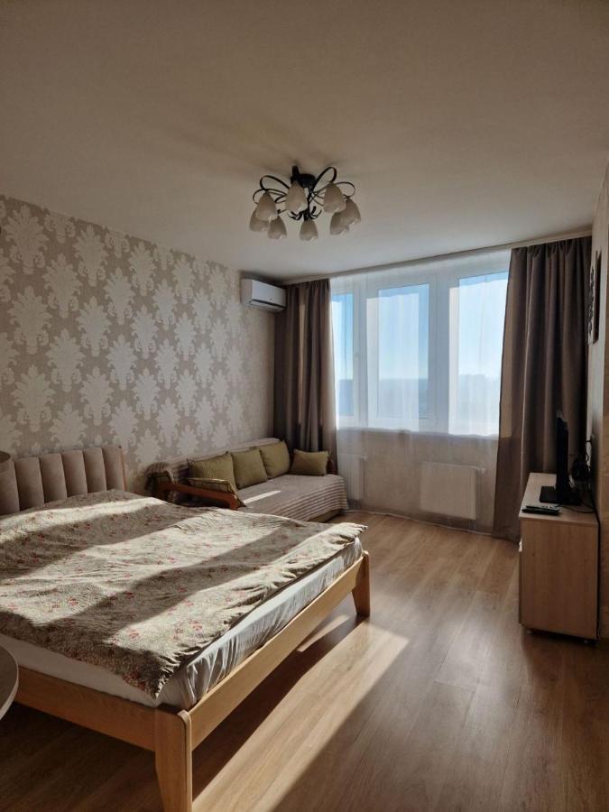 Видовые Апартаменты キエフ エクステリア 写真